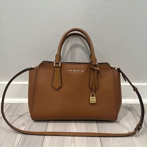 EUC Michael Kors satchel/crossbody